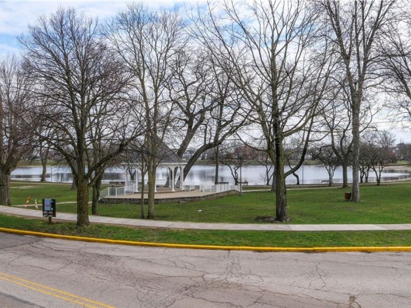 128 6th Street NW, Barberton, OH 44203 Photo 6