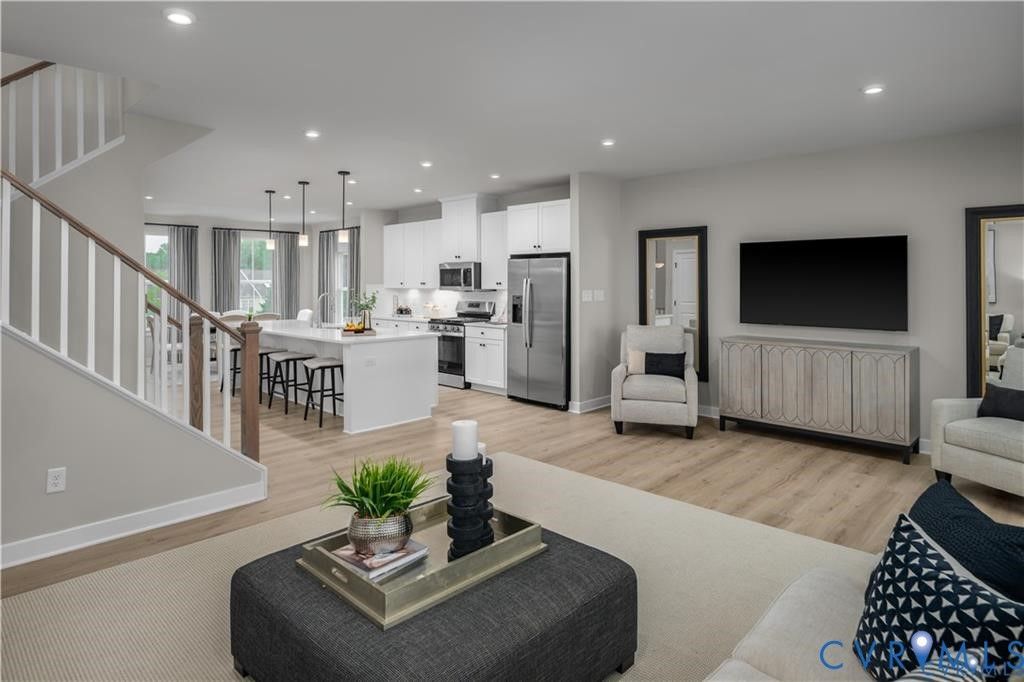 8024 Lake Laurel Lane, Unit B, Glen Allen, VA 23060 Main Photo