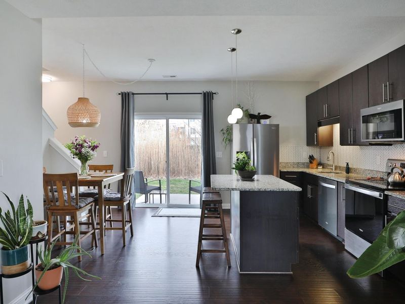 5547 Albany Terrace Way, Unit 1004L, Westerville, OH 43081 Photo 6