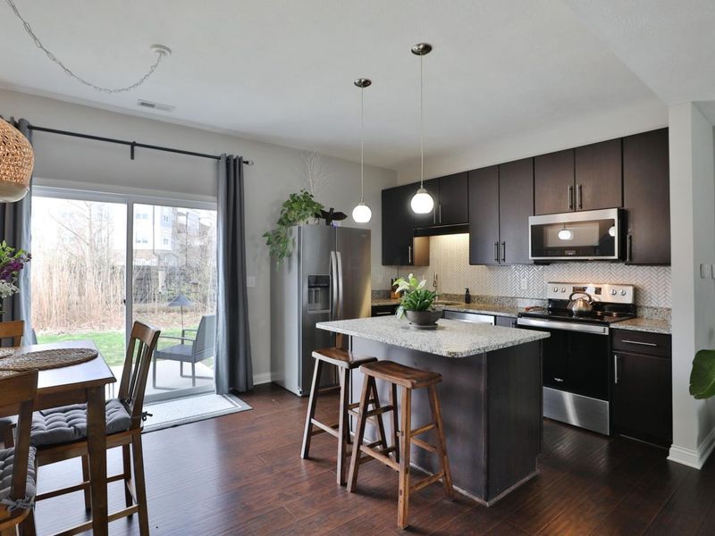 5547 Albany Terrace Way, Unit 1004L, Westerville, OH 43081 Photo 7