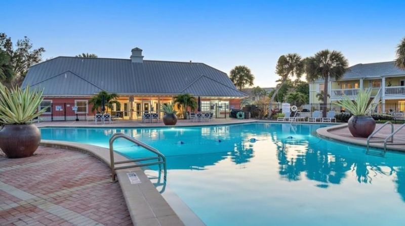 213 Seahorse Drive Se, Unit D, Saint Petersburg, FL 33705 Photo