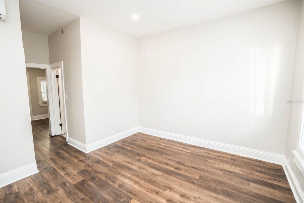 1700 Park Street N, Unit 106, Saint Petersburg, FL 33710 Photo