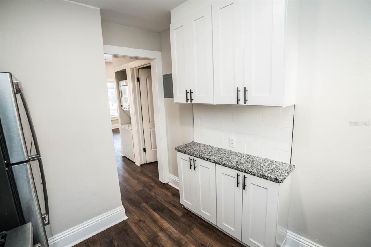 1700 Park Street N, Unit 106, Saint Petersburg, FL 33710 Photo