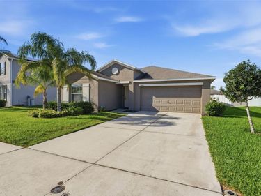16902 PEACEFUL VALLEY DRIVE, WIMAUMA, FL 33598