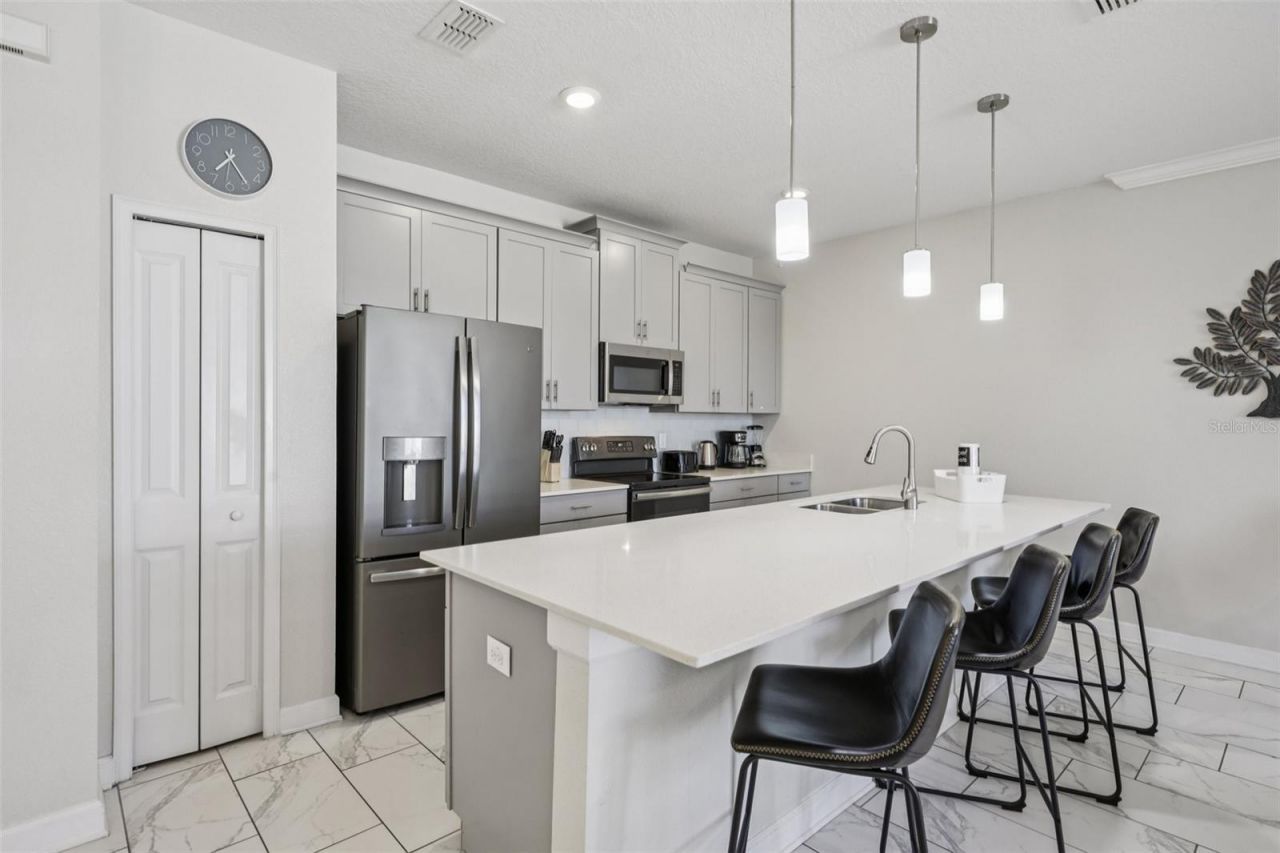 8985 Stinger Drive , Davenport, FL 33896 Photo