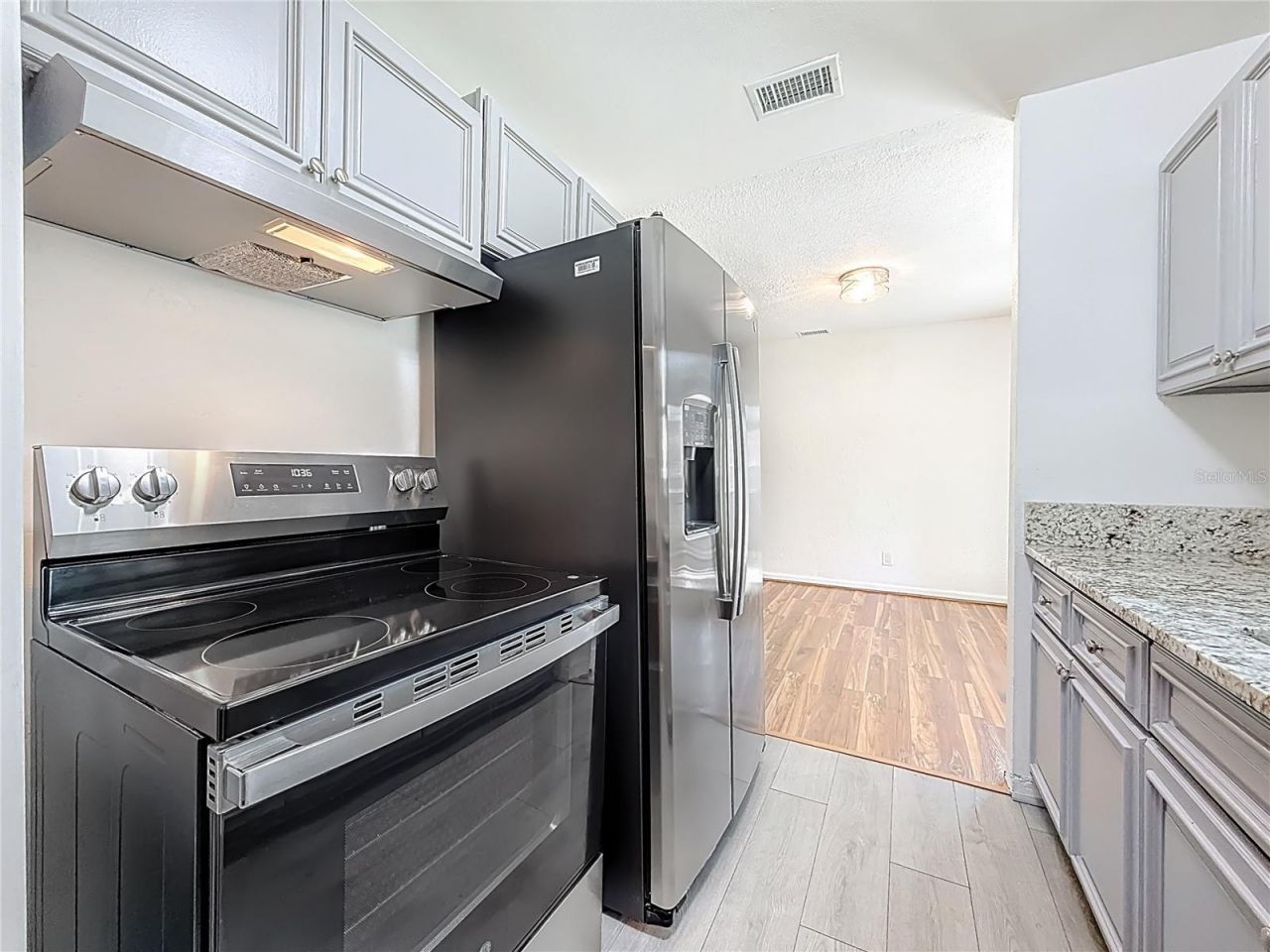 396 Lewis Boulevard Se, Saint Petersburg, FL 33712 Photo