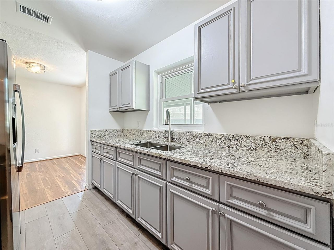 396 Lewis Boulevard Se, Saint Petersburg, FL 33712 Photo