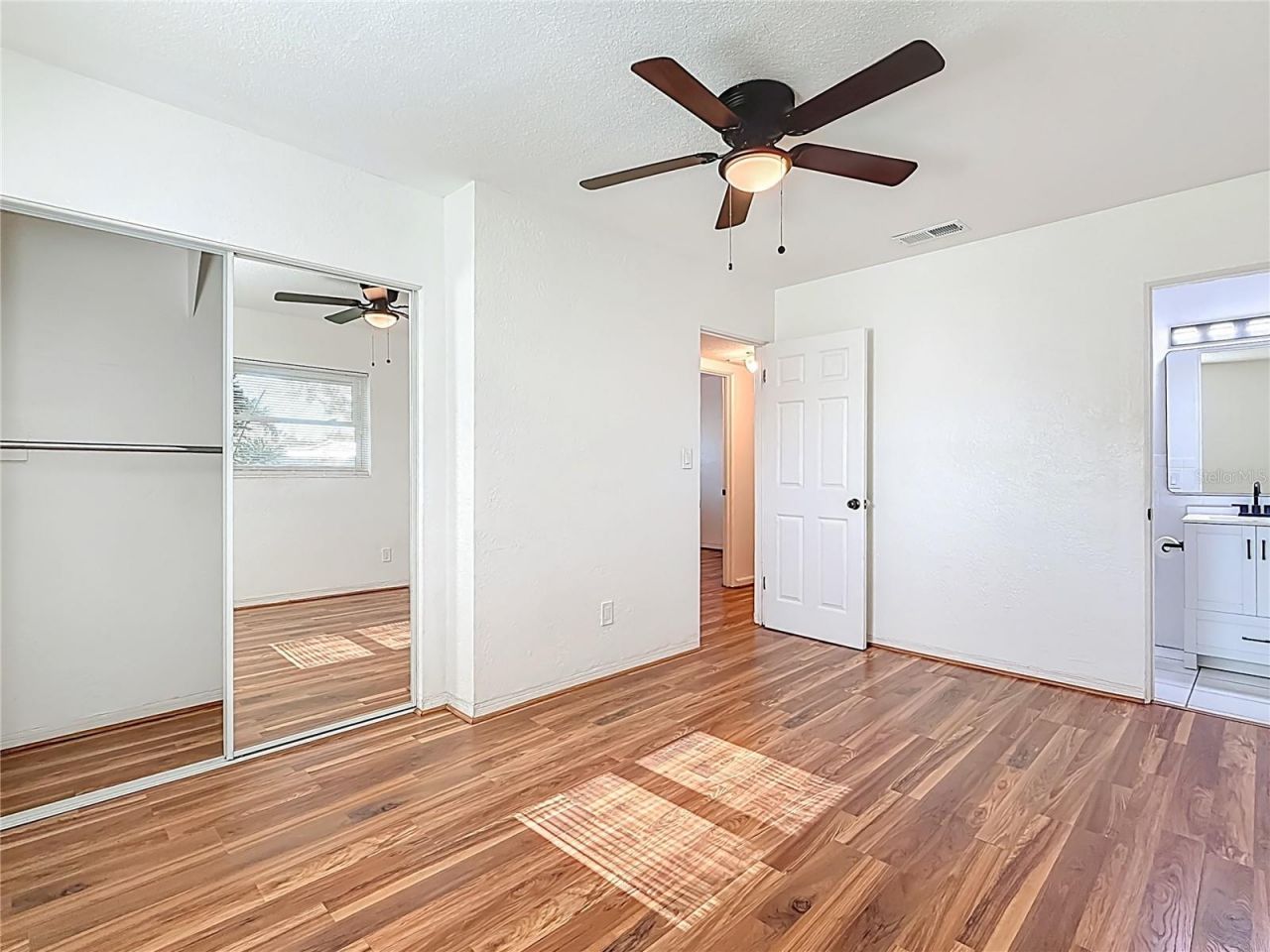 396 Lewis Boulevard Se, Saint Petersburg, FL 33712 Photo