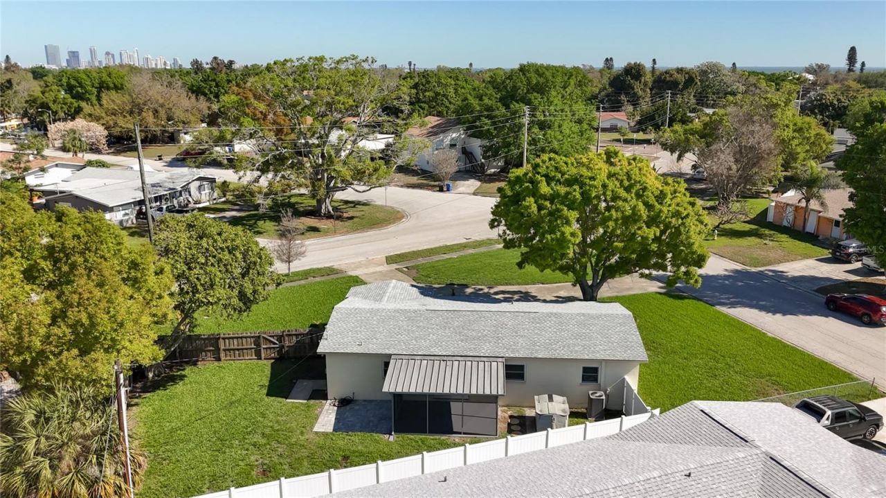 396 Lewis Boulevard Se, Saint Petersburg, FL 33712 Photo