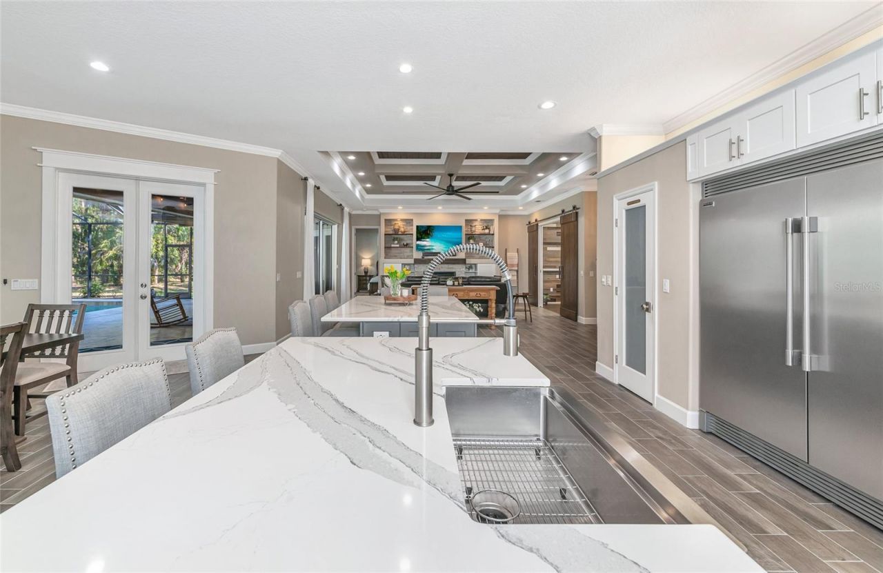 702 Woodview Way, Bradenton, FL 34212 Photo