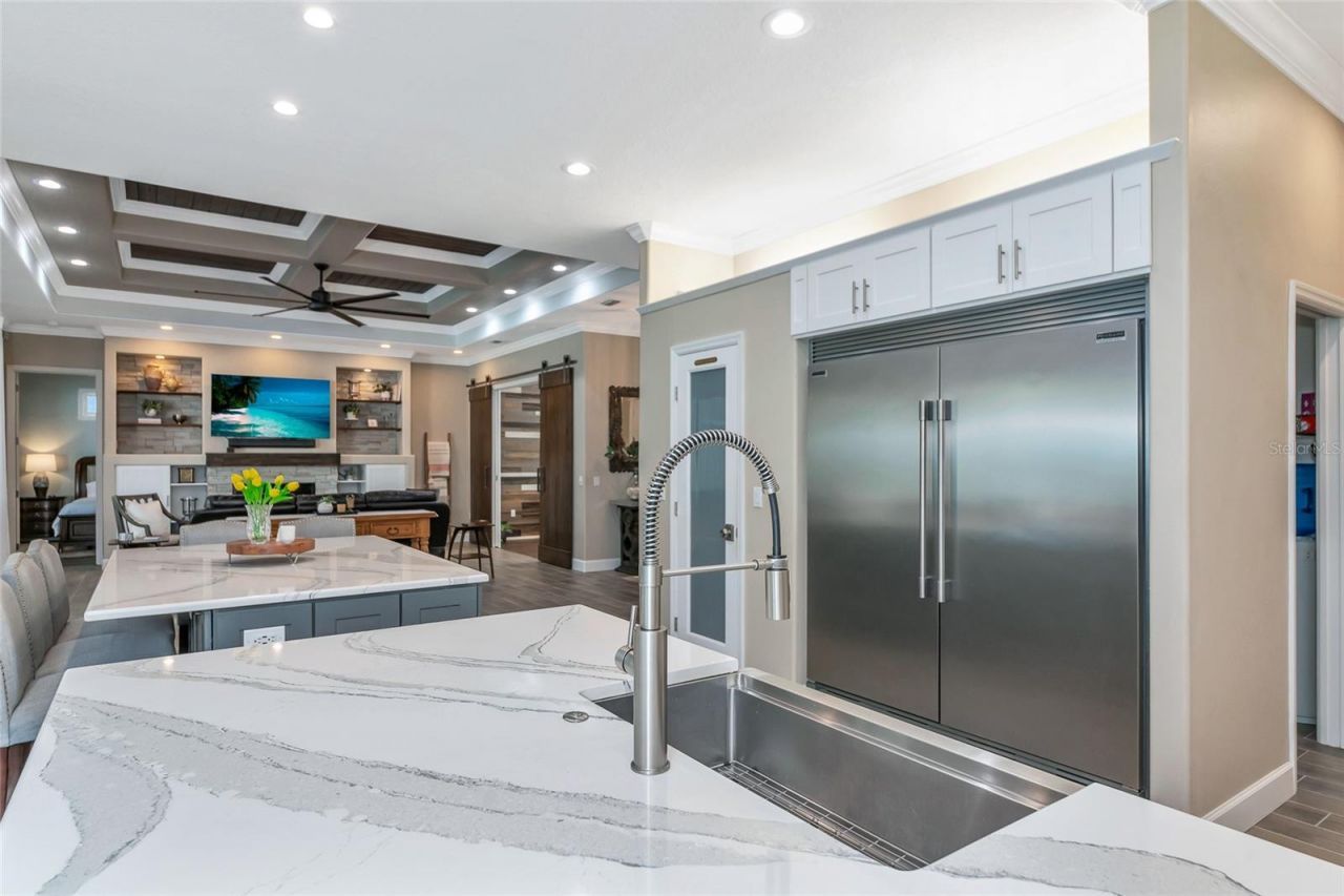 702 Woodview Way, Bradenton, FL 34212 Photo