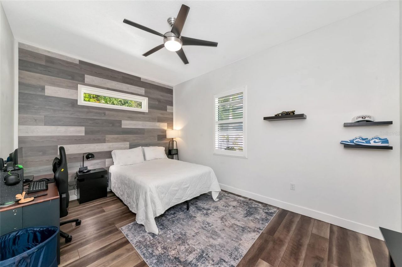 702 Woodview Way, Bradenton, FL 34212 Photo