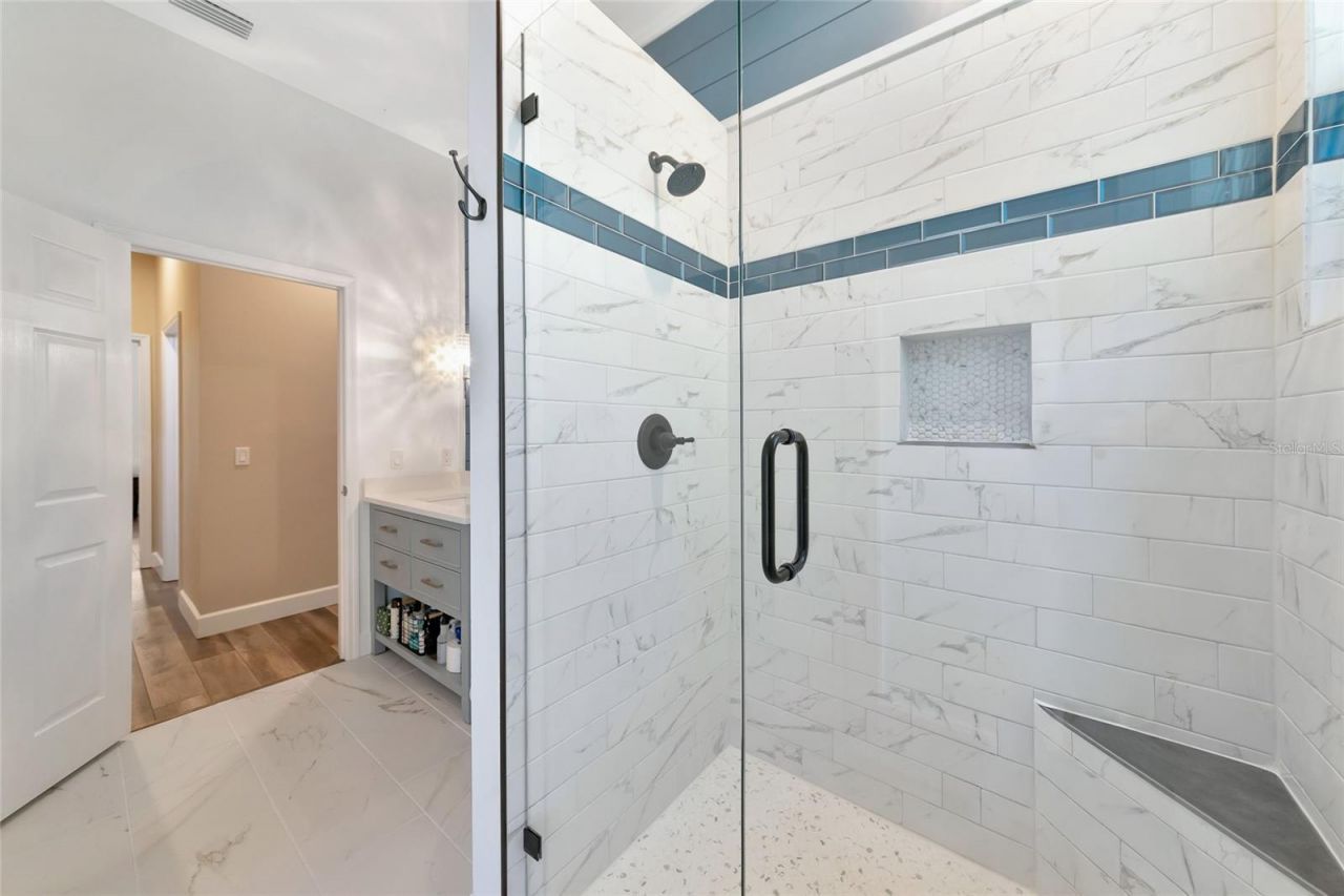 702 Woodview Way, Bradenton, FL 34212 Photo