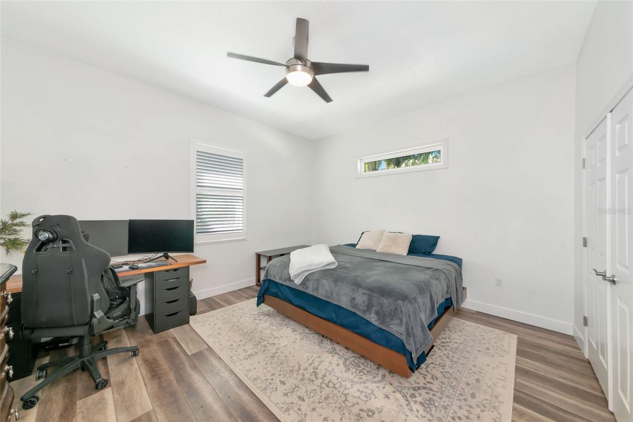 702 Woodview Way, Bradenton, FL 34212 Photo