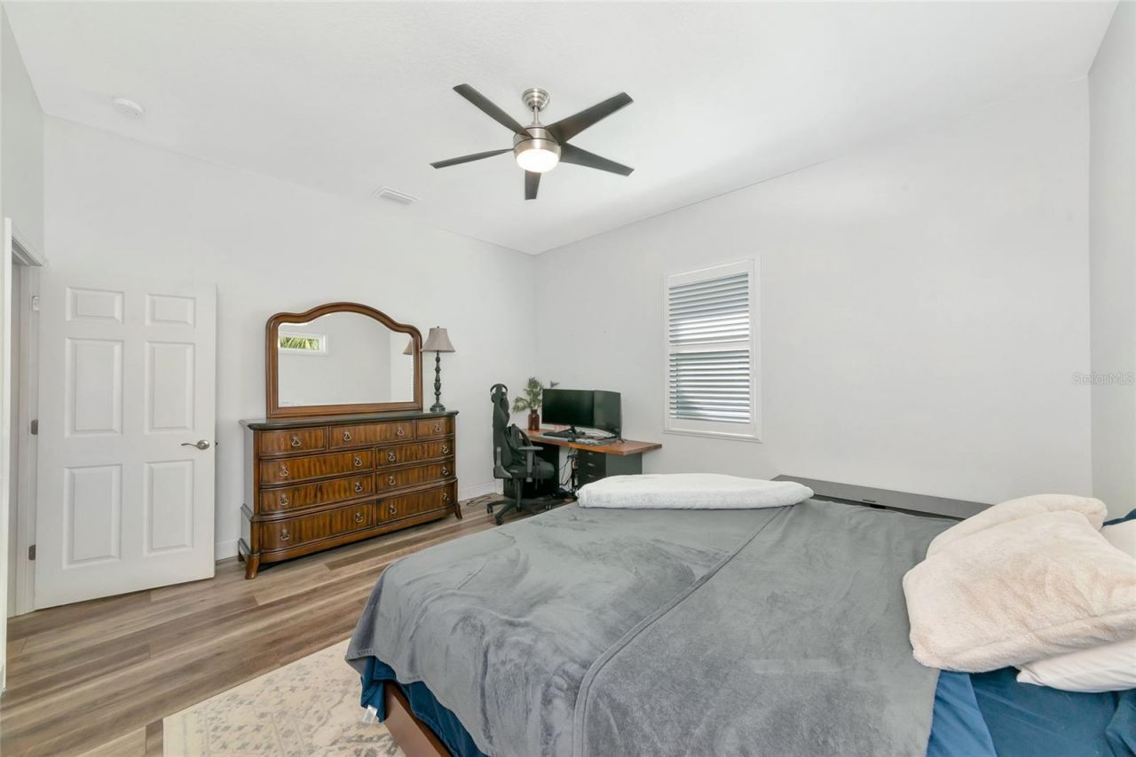 702 Woodview Way, Bradenton, FL 34212 Photo