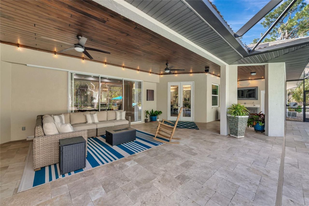 702 Woodview Way, Bradenton, FL 34212 Photo