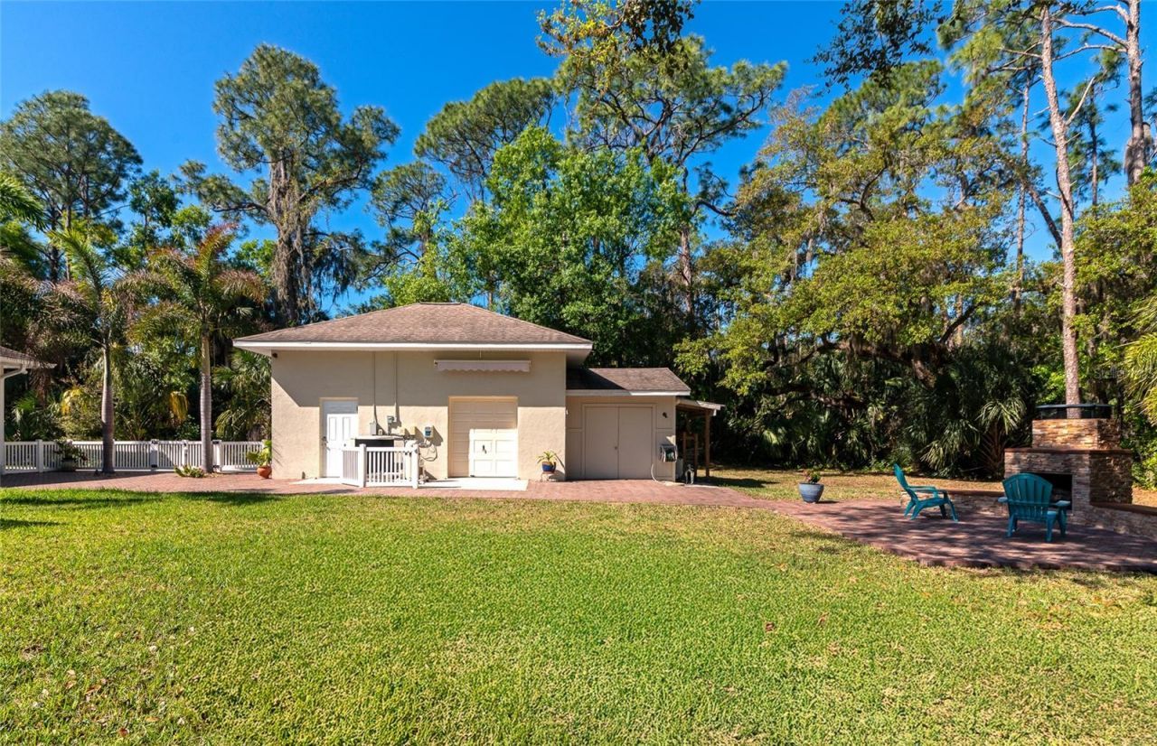 702 Woodview Way, Bradenton, FL 34212 Photo