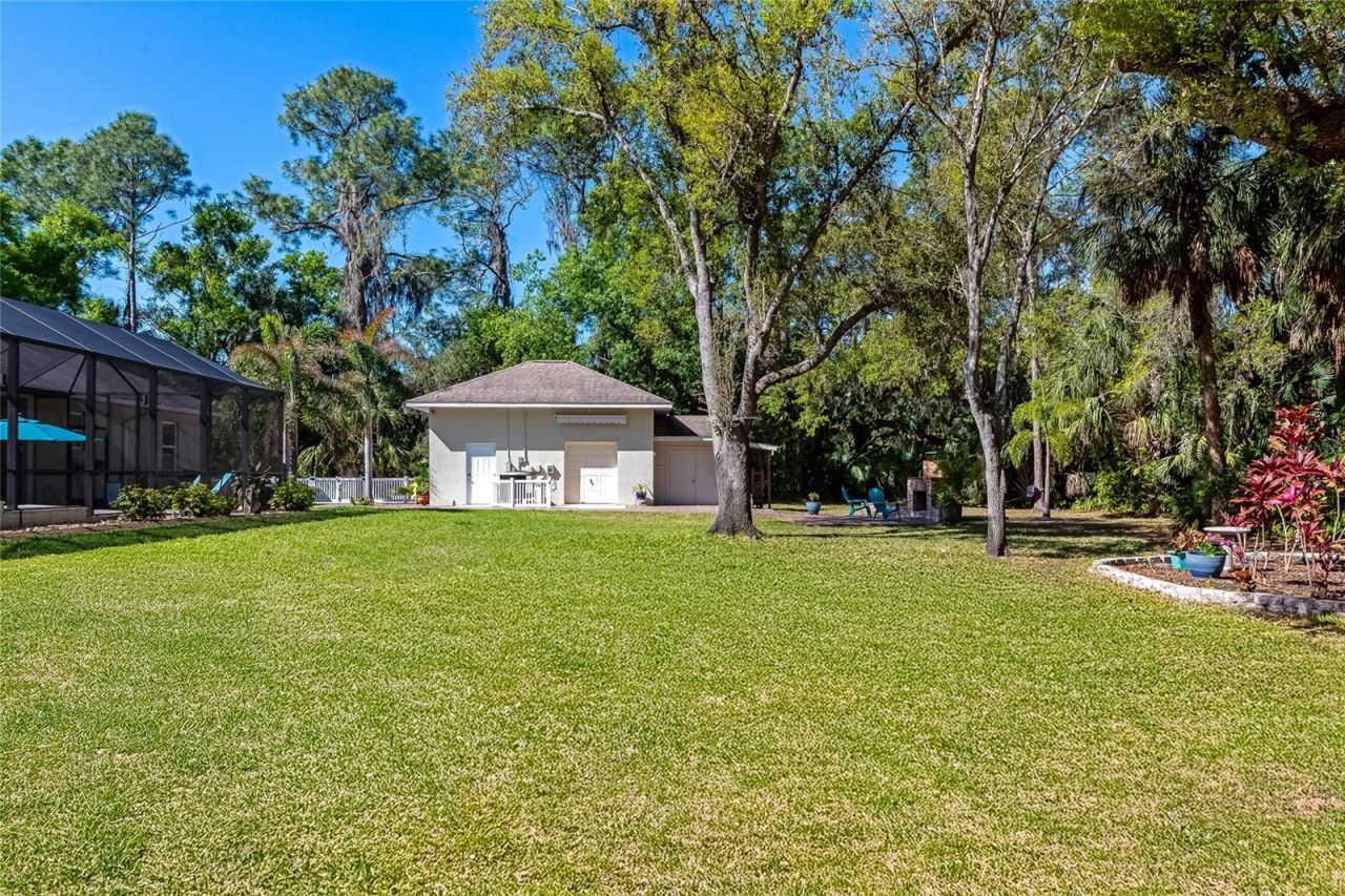 702 Woodview Way, Bradenton, FL 34212 Photo