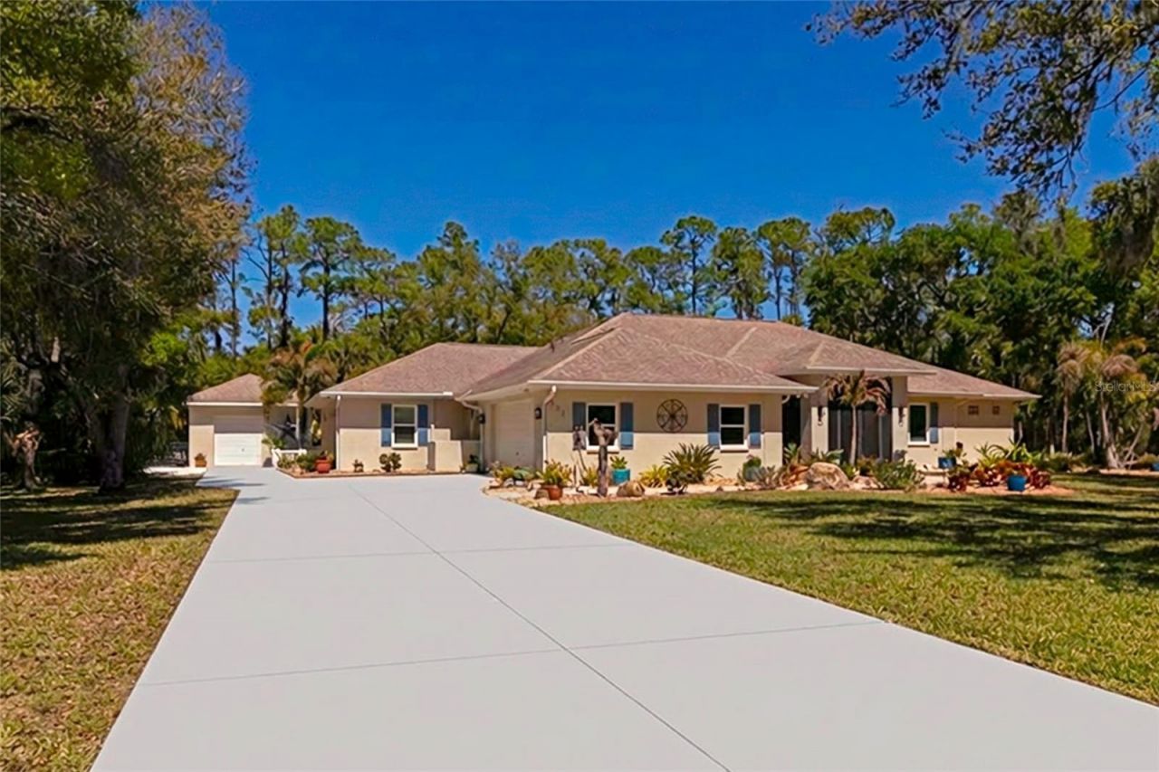 702 Woodview Way, Bradenton, FL 34212 Photo