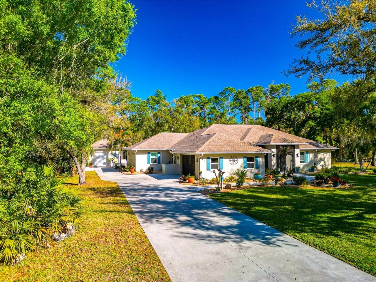 702 Woodview Way, Bradenton, FL 34212 Photo