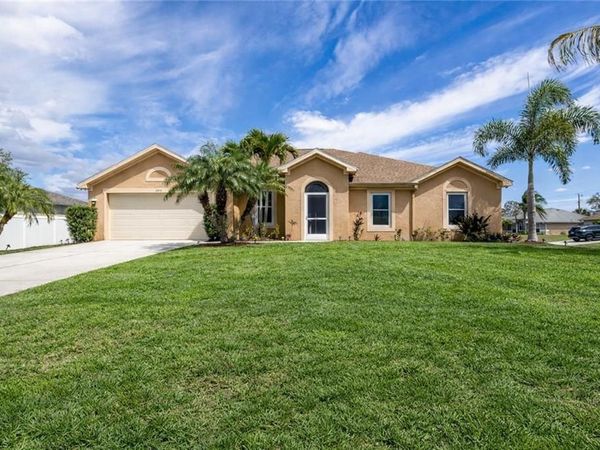 2415 NE 22nd AVE, CAPE CORAL, FL 33909