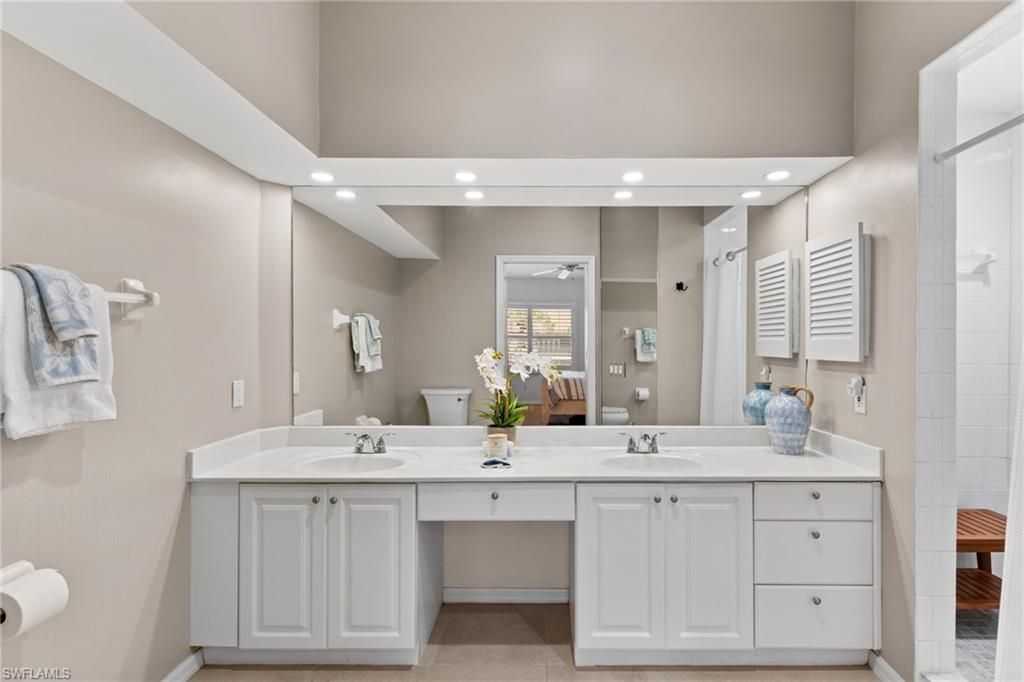 6808 Satinleaf Rd S, Unit 204, Naples, FL 34109 Photo
