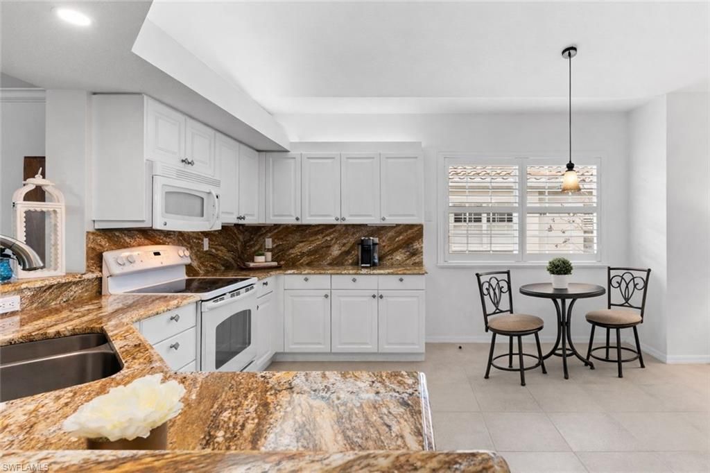 6808 Satinleaf Rd S, Unit 204, Naples, FL 34109 Photo