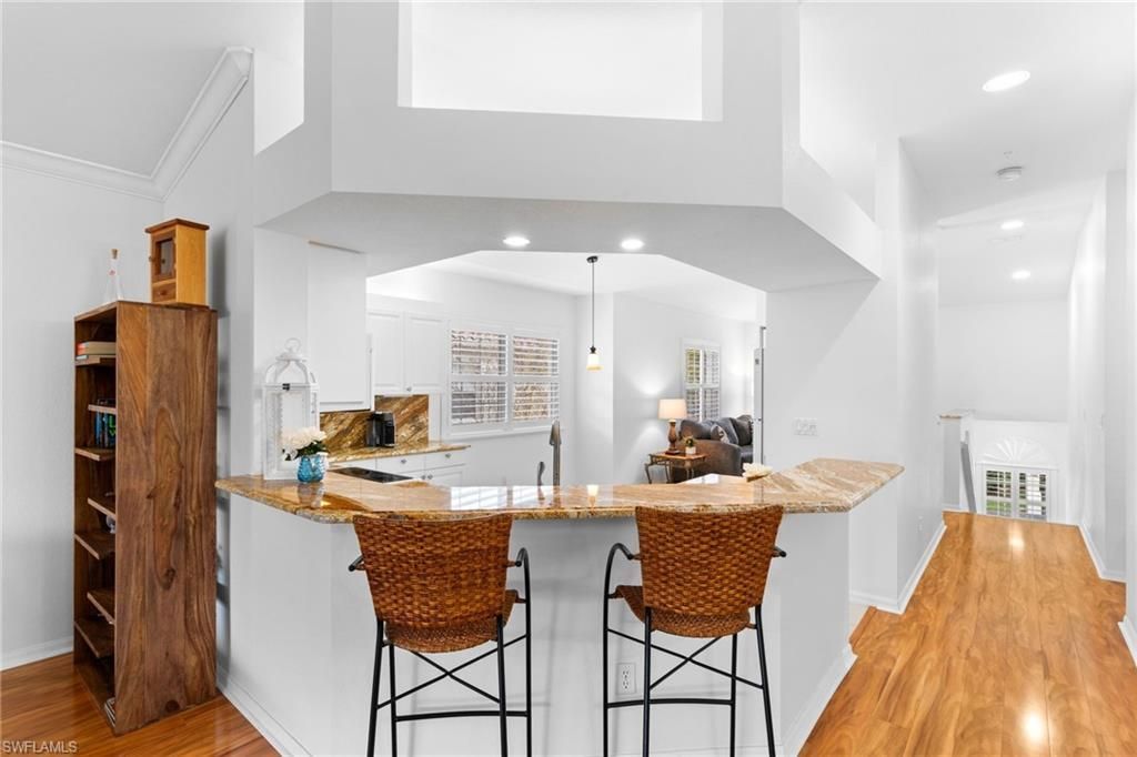 6808 Satinleaf Rd S, Unit 204, Naples, FL 34109 Photo