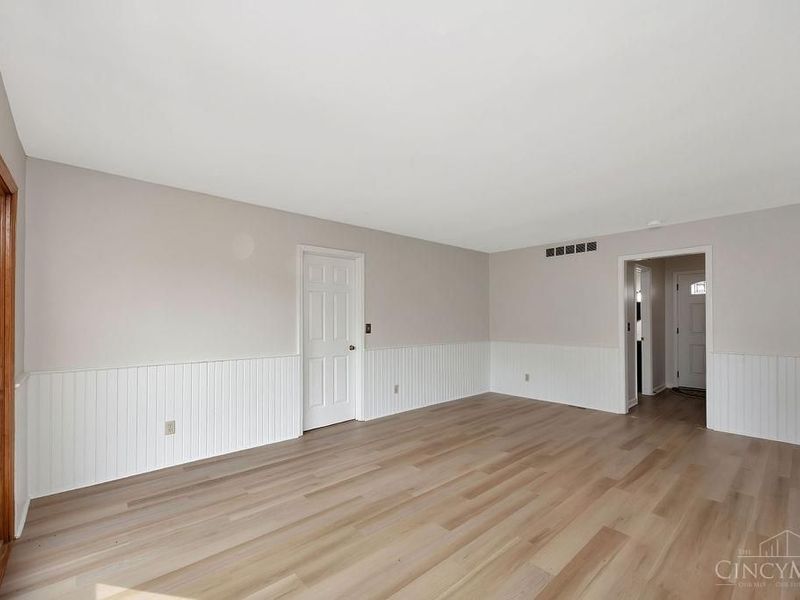 106 Beechpoint Drive, Oxford Twp, OH 45056 Photo 12