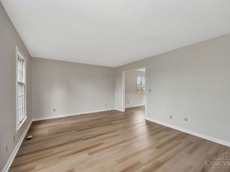 106 Beechpoint Drive, Oxford Twp, OH 45056 Photo 5