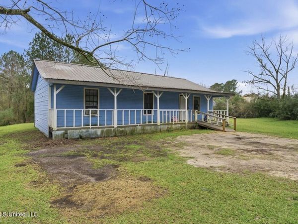 1743 Mount Zion Road, Magee, MS 39111