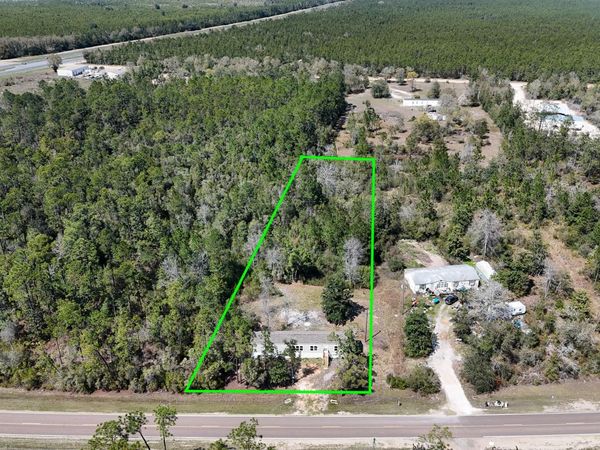 13615 Highway 167, Fountain, FL 32438