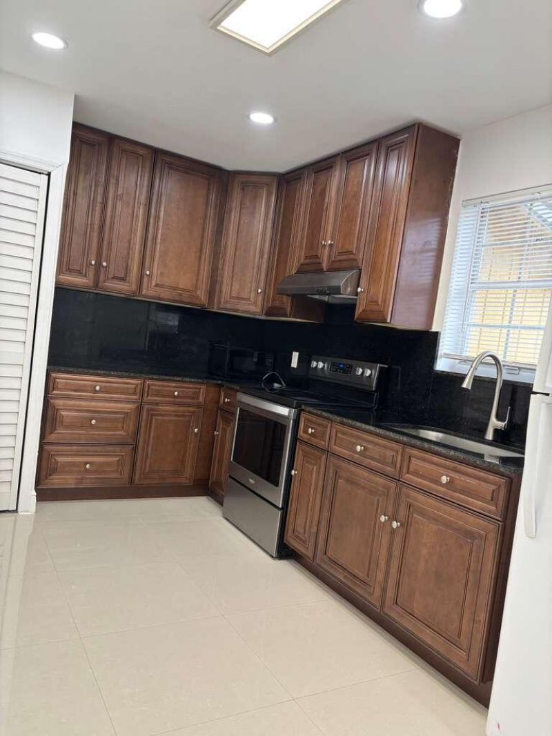 710 Columbus Parkway, Unit Fr, Hollywood, FL 33021 Photo