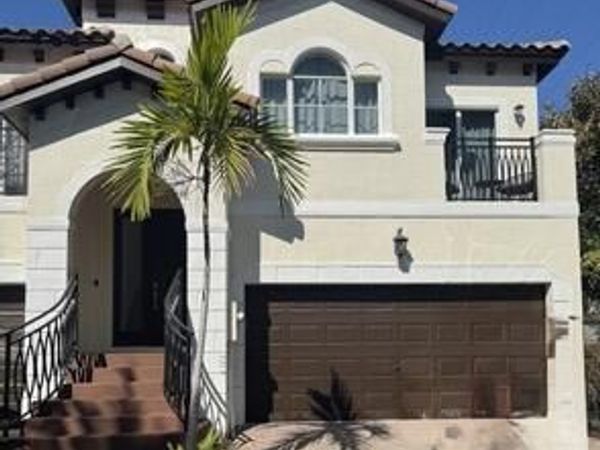 1801 Coastal Bay Boulevard, Boynton Beach, FL 33435