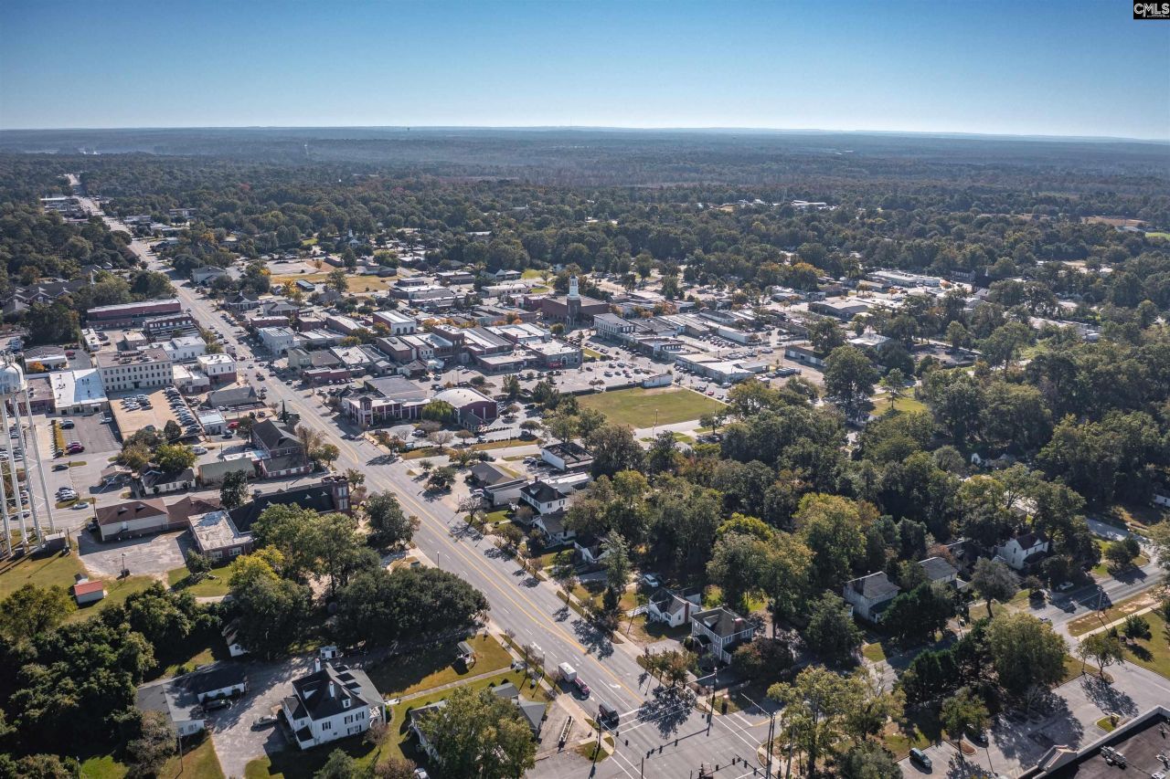 715 W Dekalb Street  Photo 49