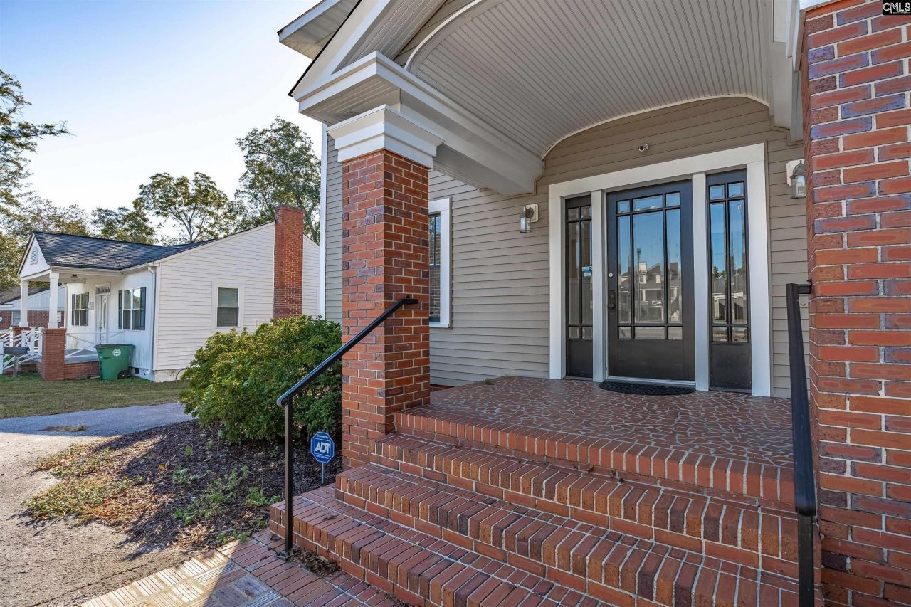 715 W Dekalb Street  Photo 5