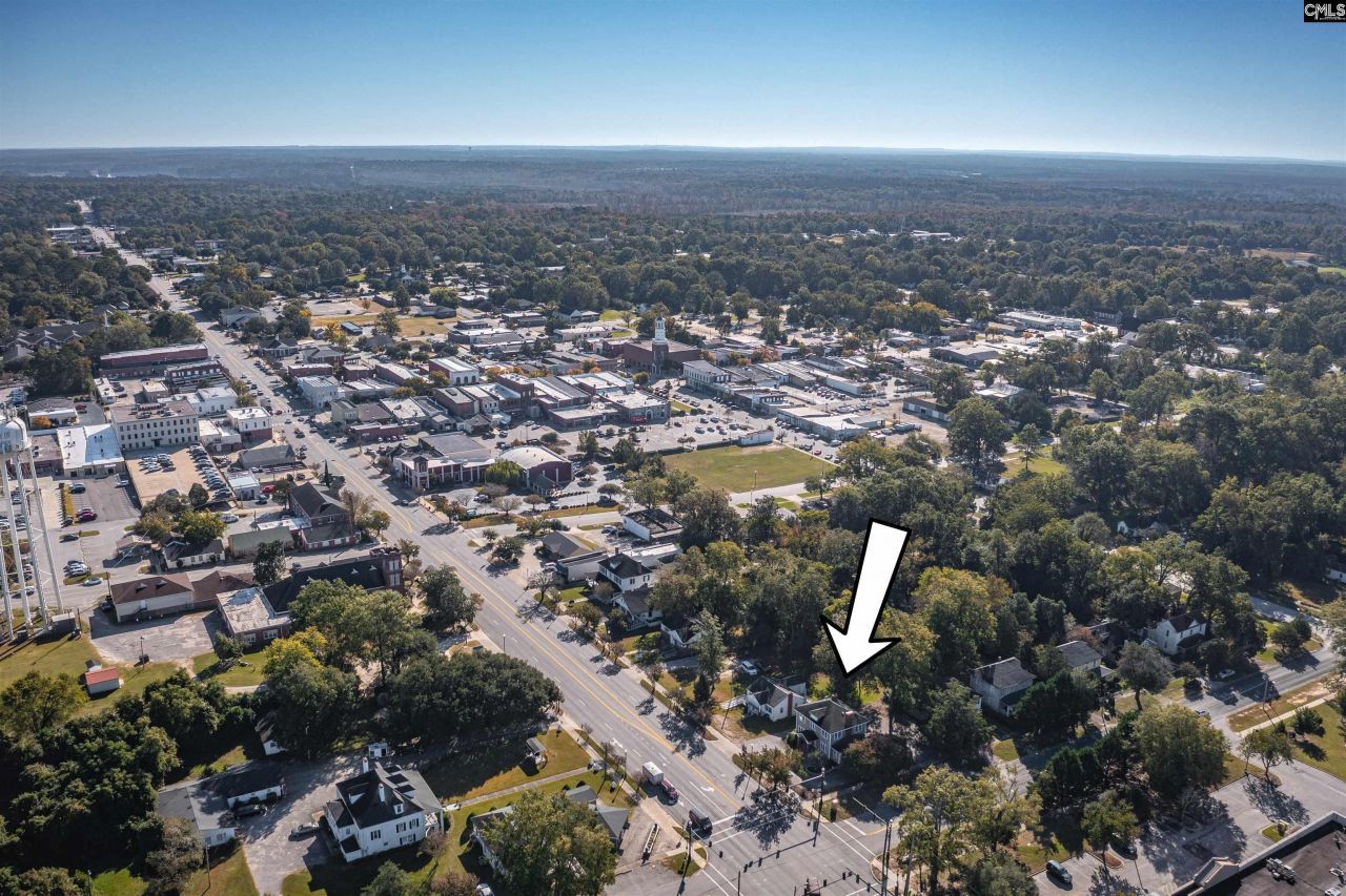 715 W Dekalb Street  Photo 50