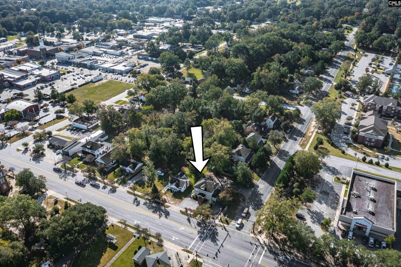 715 W Dekalb Street  Photo 63