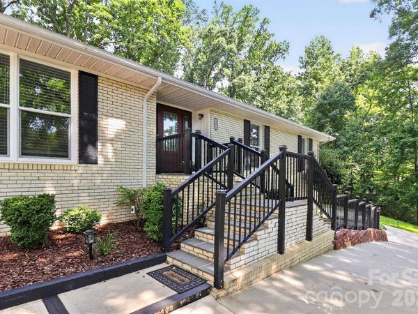 14921 August Lane, Charlotte, NC 28227