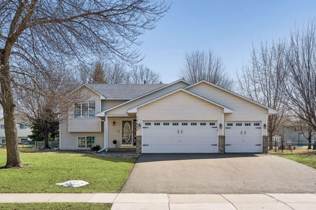 10655 57th Street NE, Albertville, MN 55301