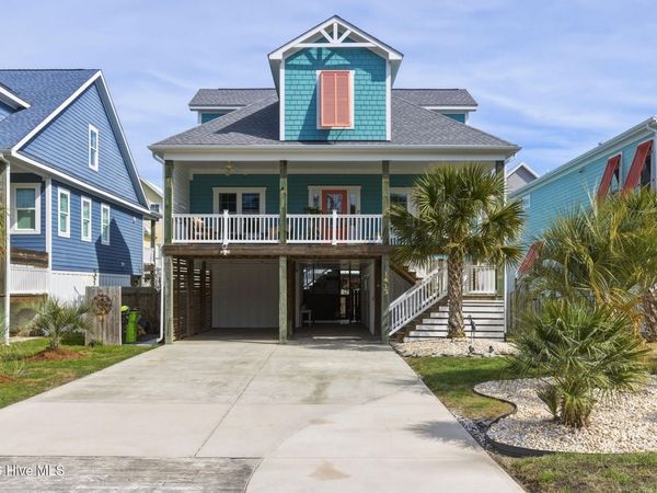 1413 Croaker Lane, Carolina Beach, NC 28428
