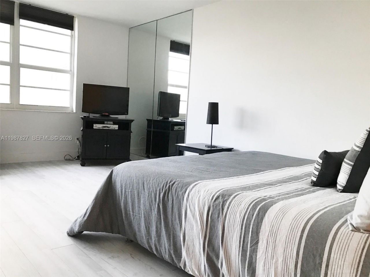 100 Lincoln Rd , Unit 1024, Miami Beach, FL 33139 Photo