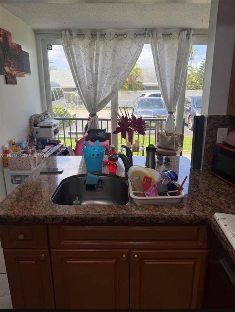 9441 SW 4th St, Unit 111, Miami, FL 33174 Photo