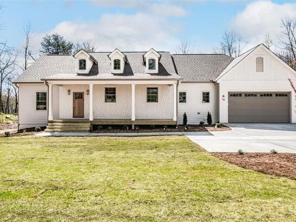 6022 Ben Parks Road , Murrayville, GA 30564