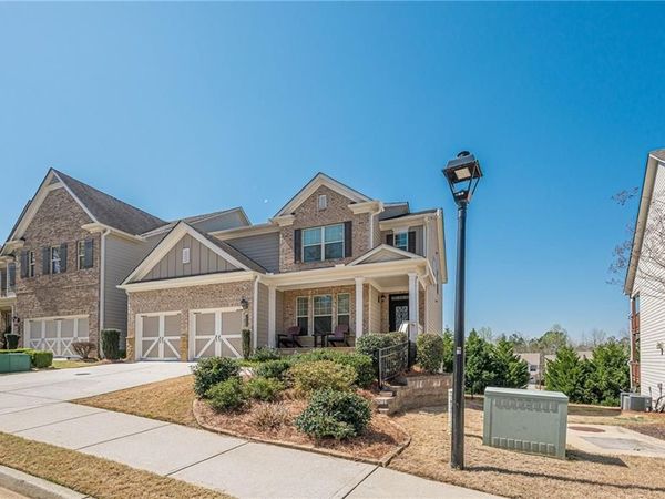 1225 Roswell Manor Circle, Roswell, GA 30076