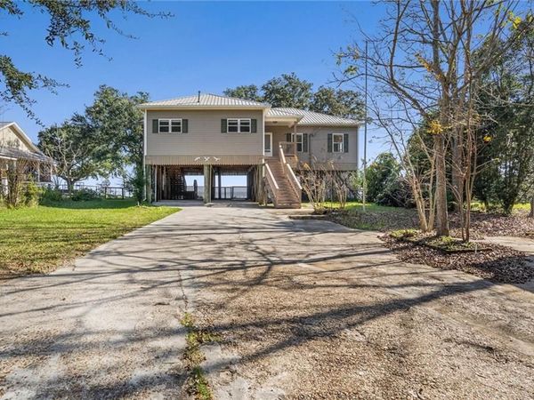 3917 Bay Front Road , Mobile, AL 36605