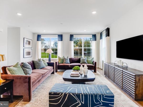 112 FRED CLARK DRIVE , PENNINGTON, NJ 08534