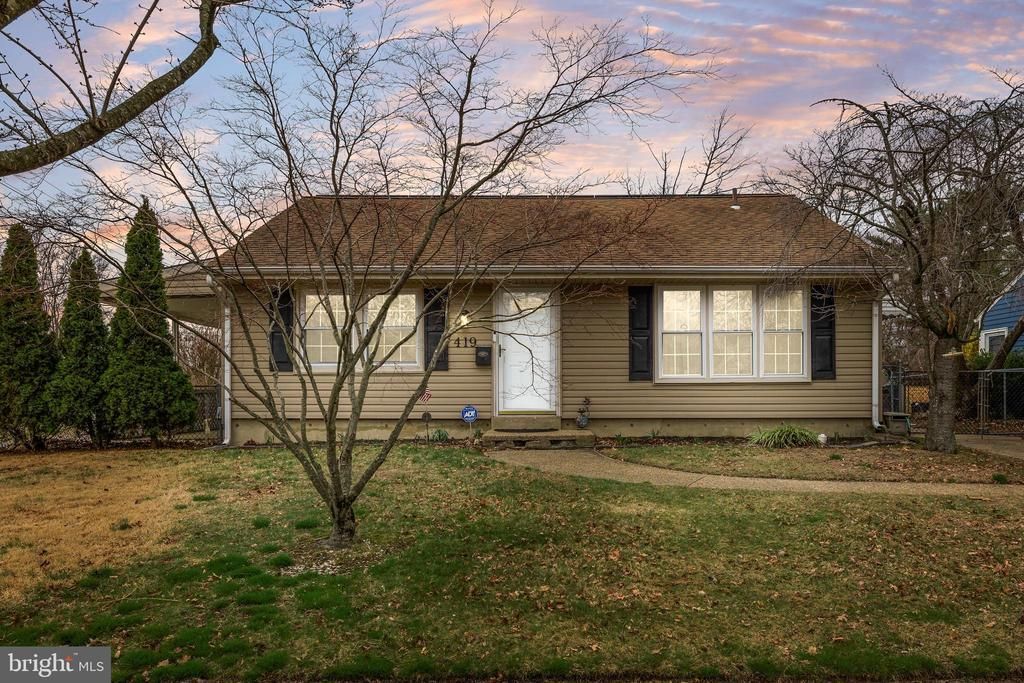 419 Delview Lane, Delanco, NJ 08075 Main Photo