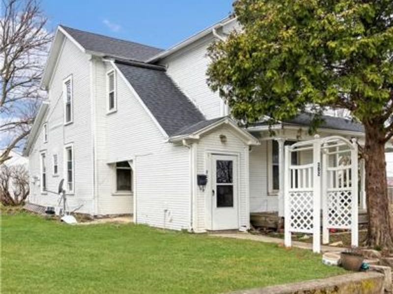 300 Warren Street, Greenville, OH 45331 Photo 2