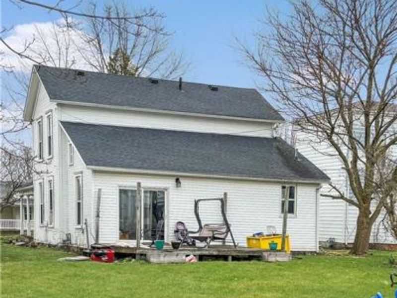 300 Warren Street, Greenville, OH 45331 Photo 3